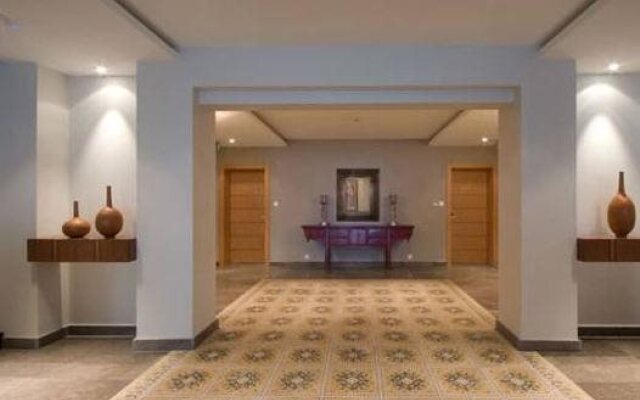Burda 41 Hotel & Suites