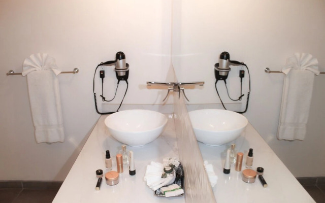 Alou Hotel Boutique