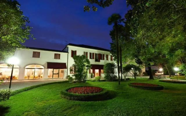 Hotel Villa Patriarca