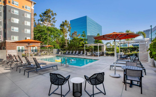 Cambria Hotel LAX