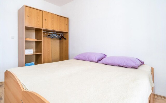 Amazing Home in Gruda With Wifi and 2 Bedrooms