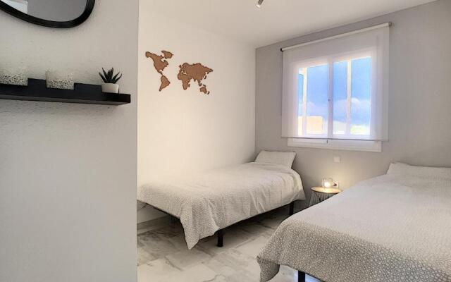 2268-Penthouse with terrace seaview