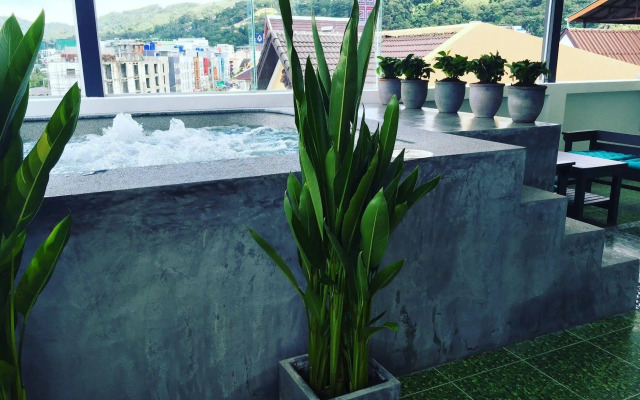 Colora Hotel Phuket