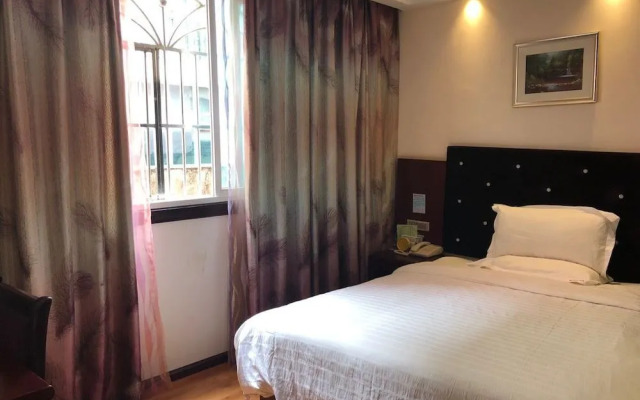 Xiandai Huayuan Hotel