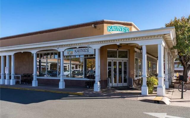 The Sunrise Retreat - Two Bedroom Home