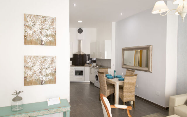 Holidays 2 Malaga Charming Apartments
