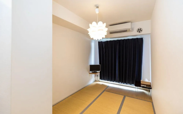 OYO Hotel Gloire Osaka
