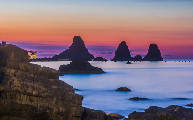 Stanza ad ore Acireale