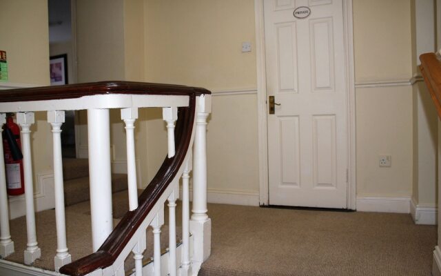 No 13 Townhouse