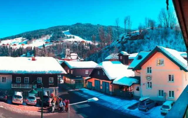 Schlosserhaus Appartements