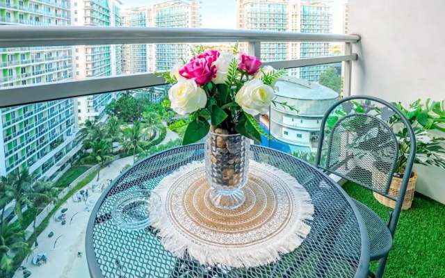 Stunning 1-bed Apartment in Paranaque
