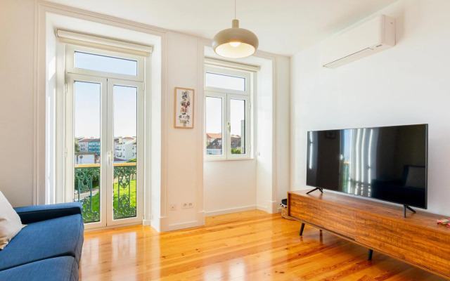 Santo António Prime Apartments II by Goodplace