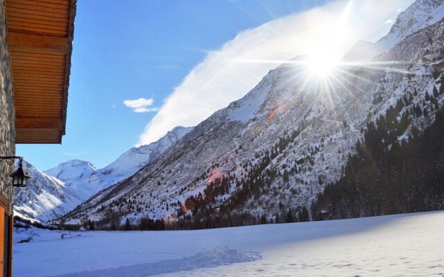 Large Chalet in Champagny-en-Vanoise near Paradiski Ski Area
