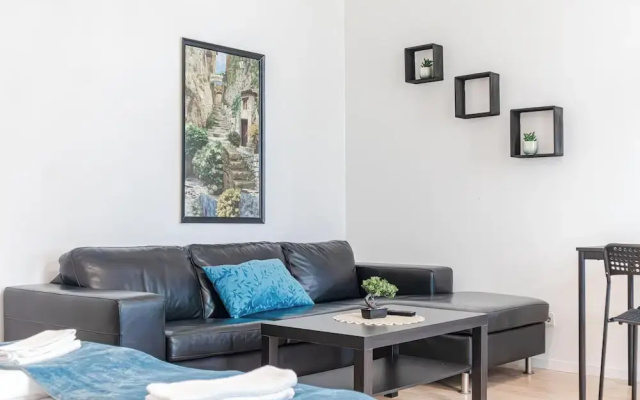 Stylish 1BR Apartment Meidling Center