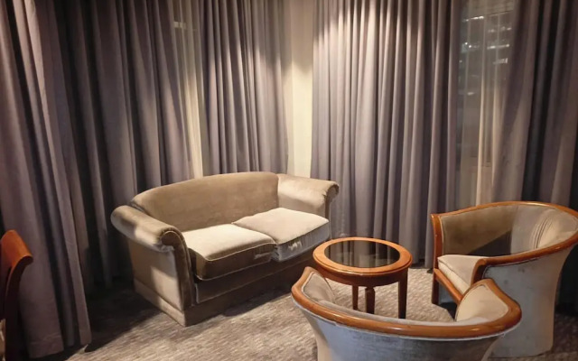Townhouse Oak Jakarta near Monumen