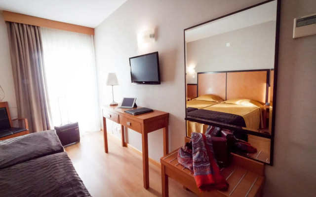 Hotel 4 Estacoes