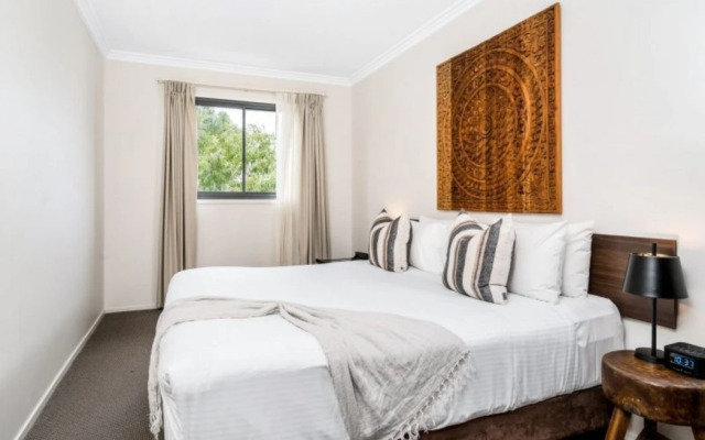 Отель The Sebel Byron Bay