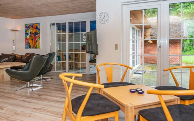12 Person Holiday Home in Ulfborg