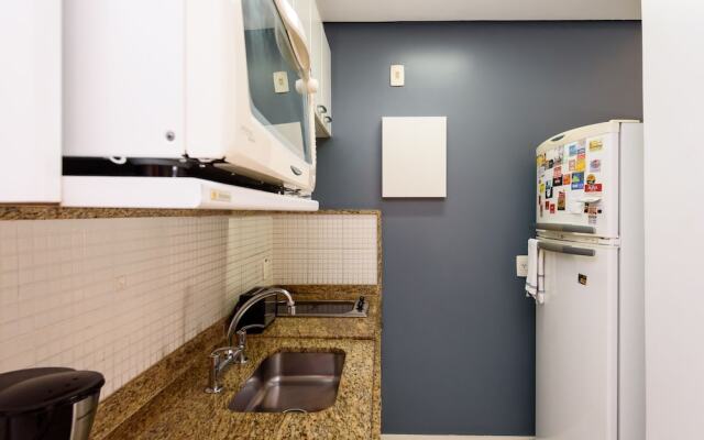 Omar do Rio - Apartamento SB808