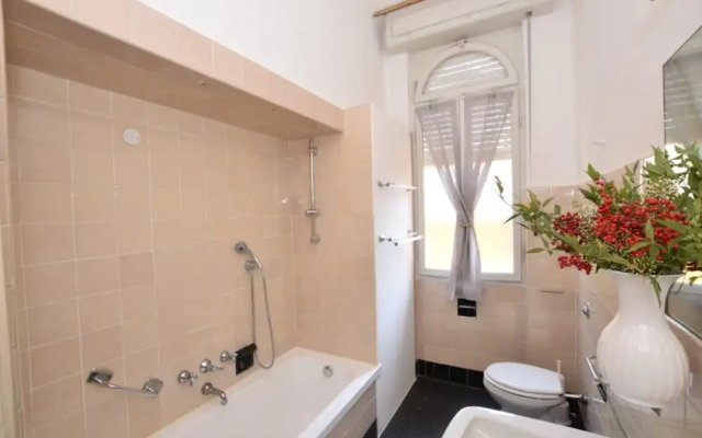 Villa Besana 100 m From Lake