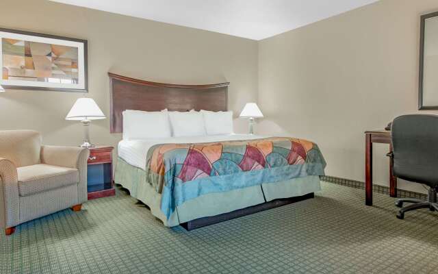 Baymont by Wyndham Wichita Falls