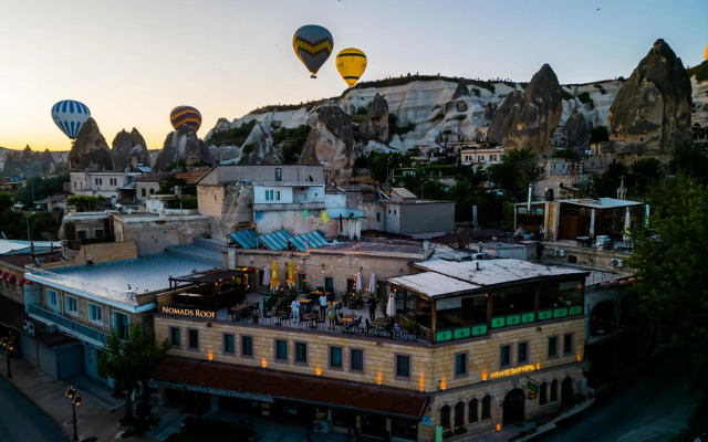 Nomads Cave Hotel & Rooftop