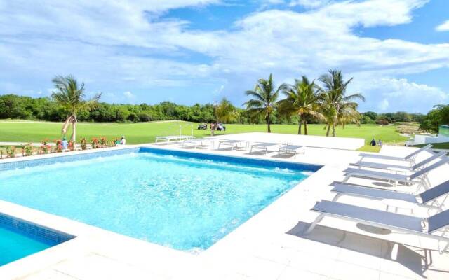 Apartamento 120 Jardin Privado Cana Rock