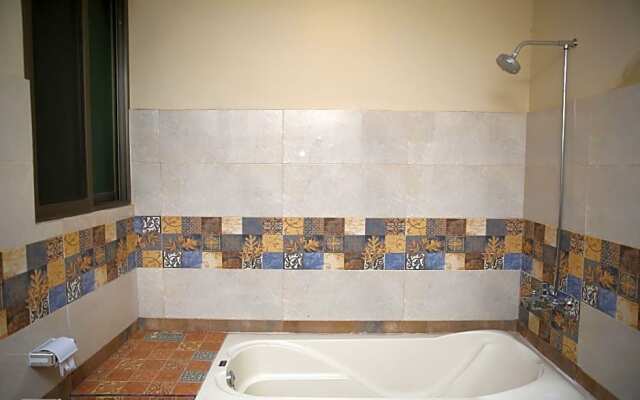 Hotel Premier Inn Gulberg