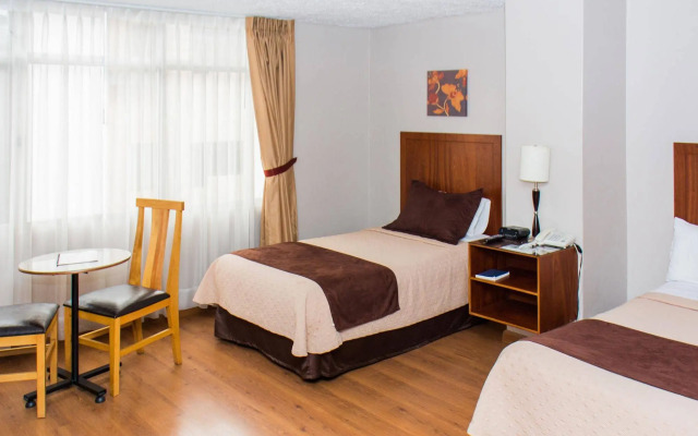 Hotel Santa Monica