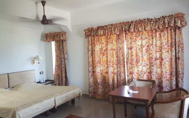 Bharat Hotel