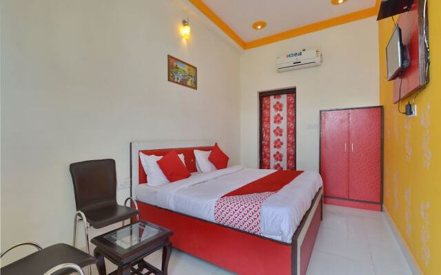 OYO 12505 Hotel MJ