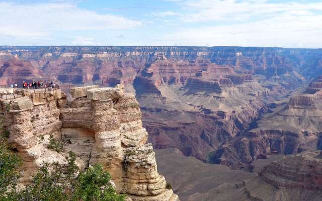 Grand Canyon Plaza Hotel