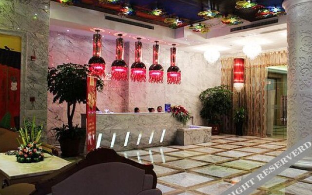 September Fashion Theme Hotel