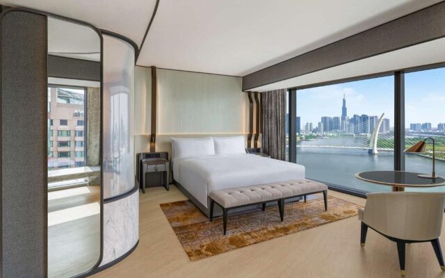 Hilton Saigon