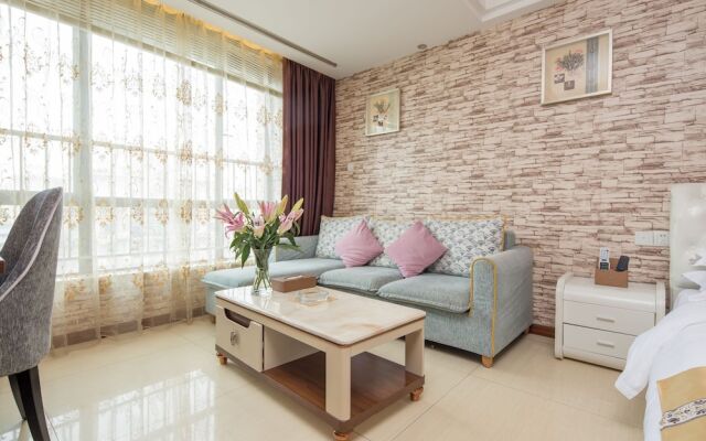 YOYO Apartment Jinrong Branch