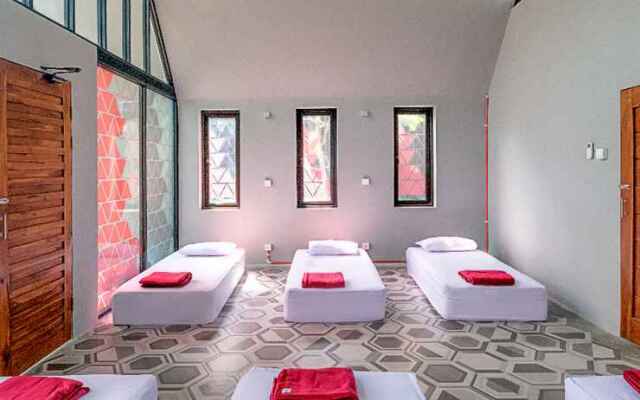 Radika Paradise Villa & Cottage