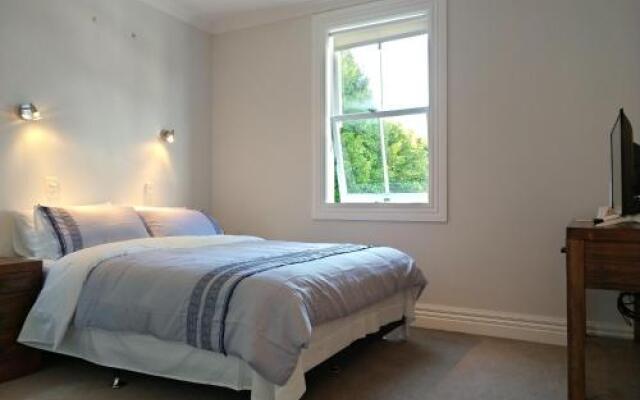 Western Springs Villa to Auckland Central Heritage Villa