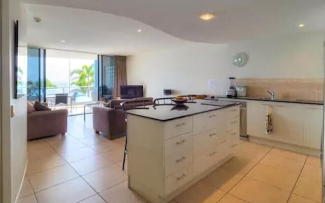 2 Bedroom Apt, Ocean View, Urangan, Hervey Bay