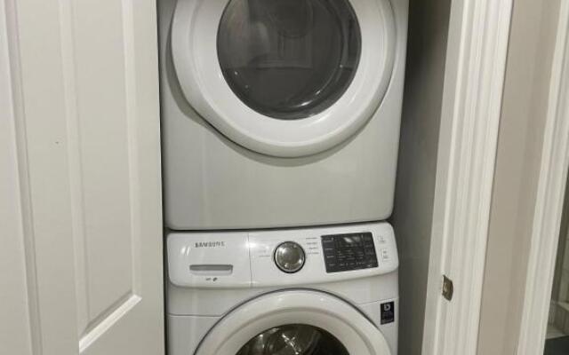Stunning & cozy freshly renovated 2 bedroom basement unit