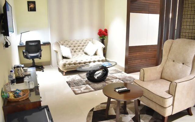 Hotel Radhika Regency