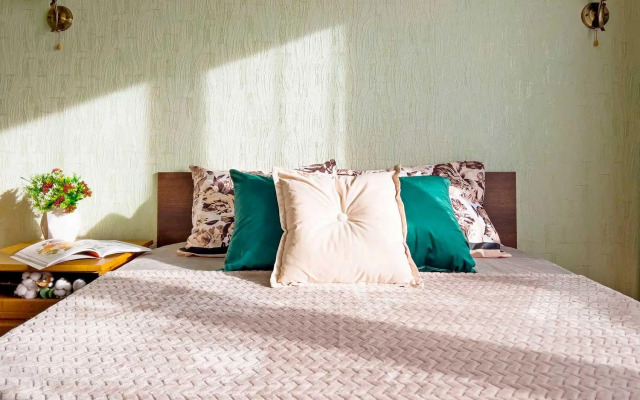 Azat Guest House