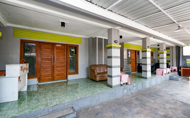 SPOT ON 2171 Griya Sakura Syariah