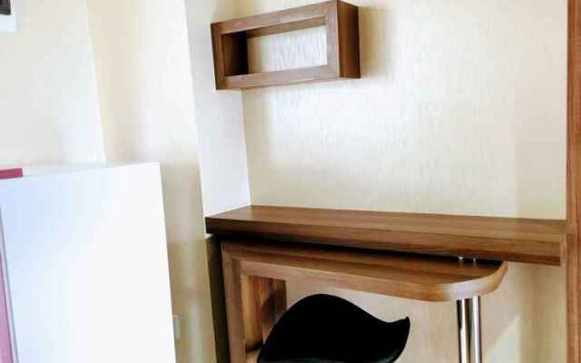 TechieRoom Kotlin at Clove Garden Residence