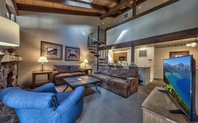 Amazing  With Loft | Lakeland Village Resort At Heaven 1 Bedroom Condo by RedAwning