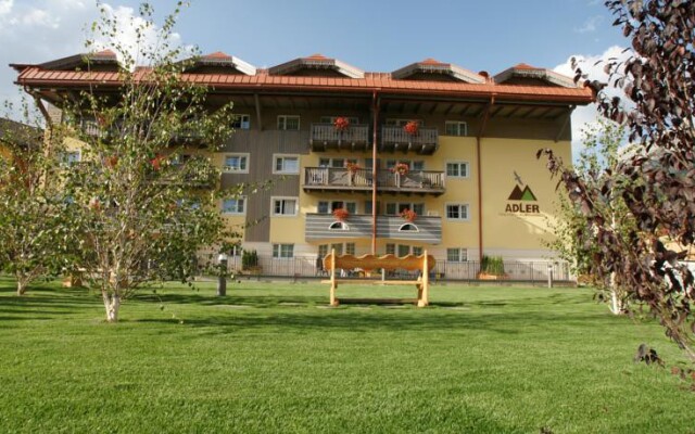 Aparthotel Adler