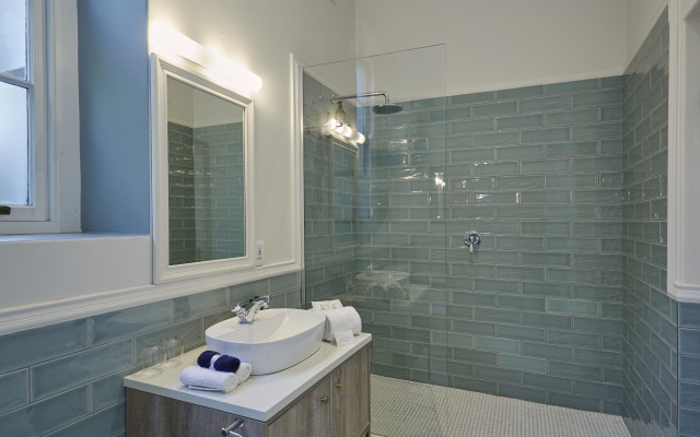 Chapter House Boutique Hotel