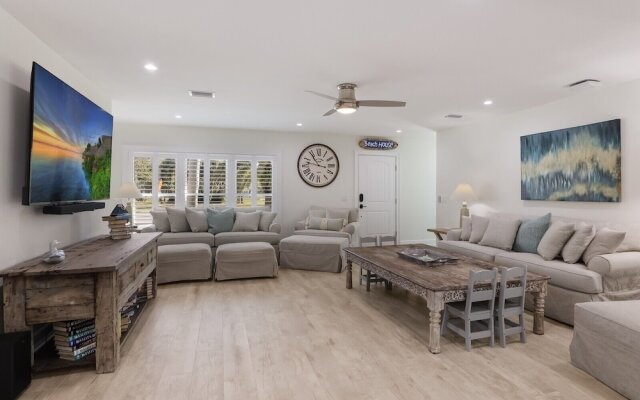 Surf Riders 4 Bedroom Home