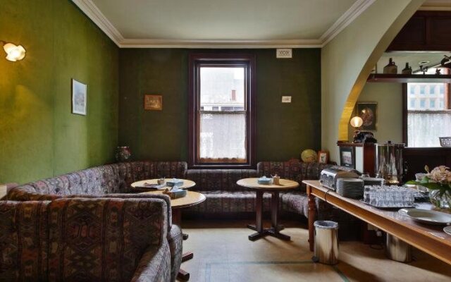 Astor Private Hotel