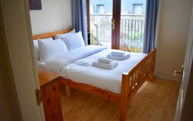 Cosy and Bright 3 Bedroom House in Central Dublin