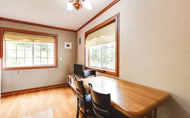 Yangpyeong Let's Go Valley Pension
